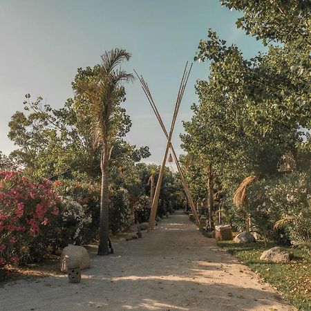 Riva Del Sol Beach Resort Santa Caterina dello Ionio Exterior photo