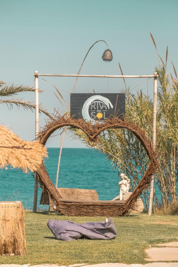 Riva Del Sol Beach Resort Santa Caterina dello Ionio Exterior photo